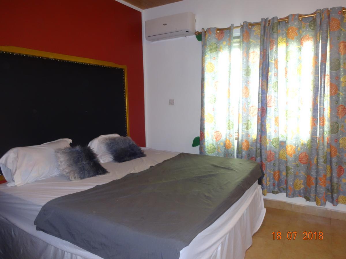 Nordik Palace Bed & Breakfast Тема Екстериор снимка