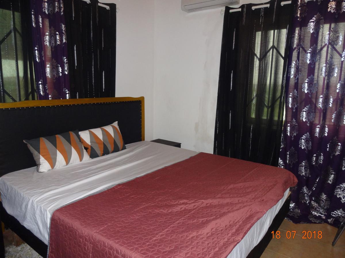 Nordik Palace Bed & Breakfast Тема Екстериор снимка