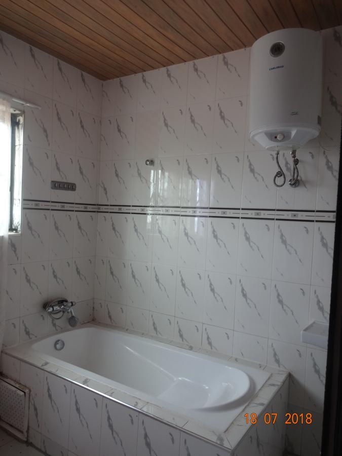 Nordik Palace Bed & Breakfast Тема Екстериор снимка