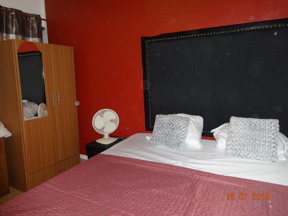 Nordik Palace Bed & Breakfast Тема Екстериор снимка